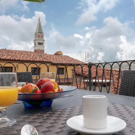 Cera San Marco Terrace *